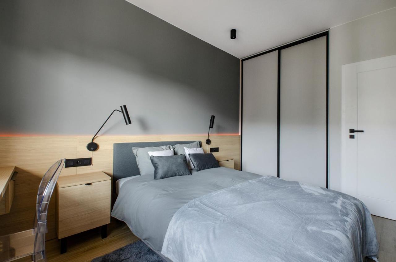 Apartament Manufaktura Centrum Z Klimatyzacja Лодзь Екстер'єр фото
