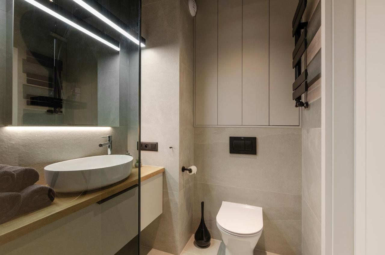 Apartament Manufaktura Centrum Z Klimatyzacja Лодзь Екстер'єр фото